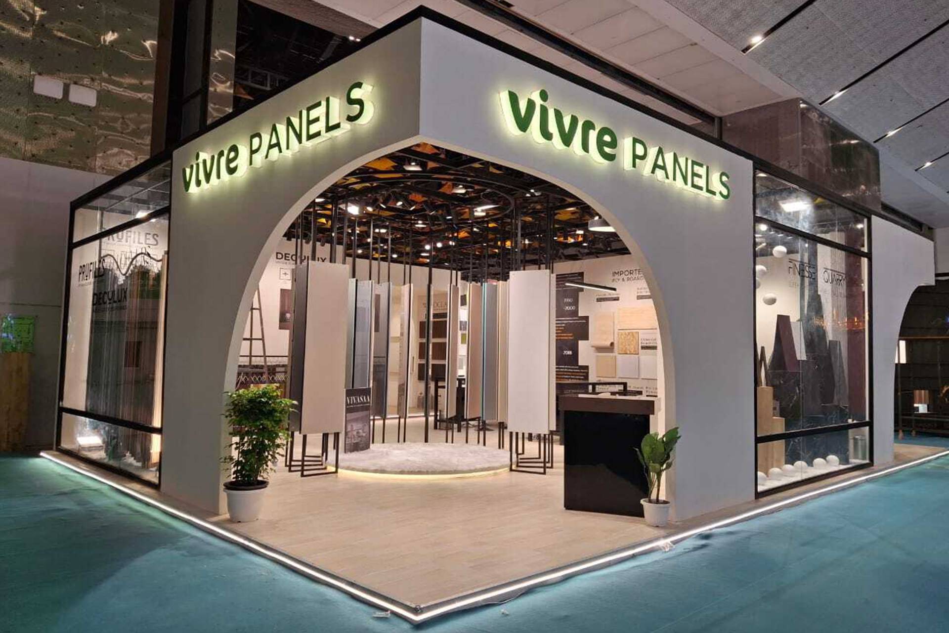 Vivre Panels